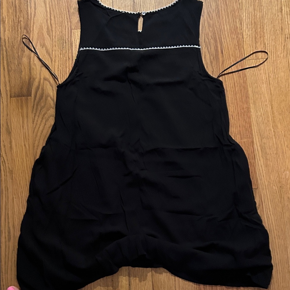 JODIFL Black Sleeveless Mini Dress with Multicolor Floral Embroidery - Picture 6 of 6